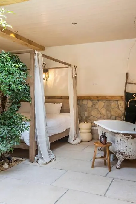 Boutique Haven: Elegant Villa Rotterdam