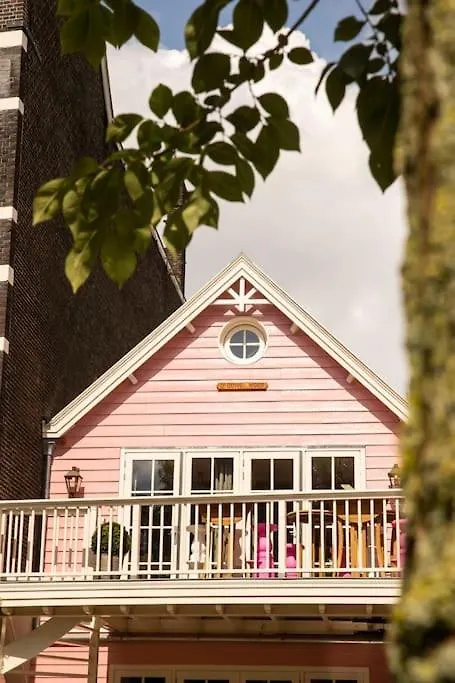Boutique Haven: Elegant Villa Rotterdam