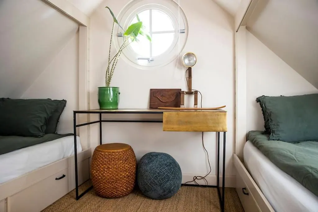 Boutique Haven: Elegant Villa Rotterdam
